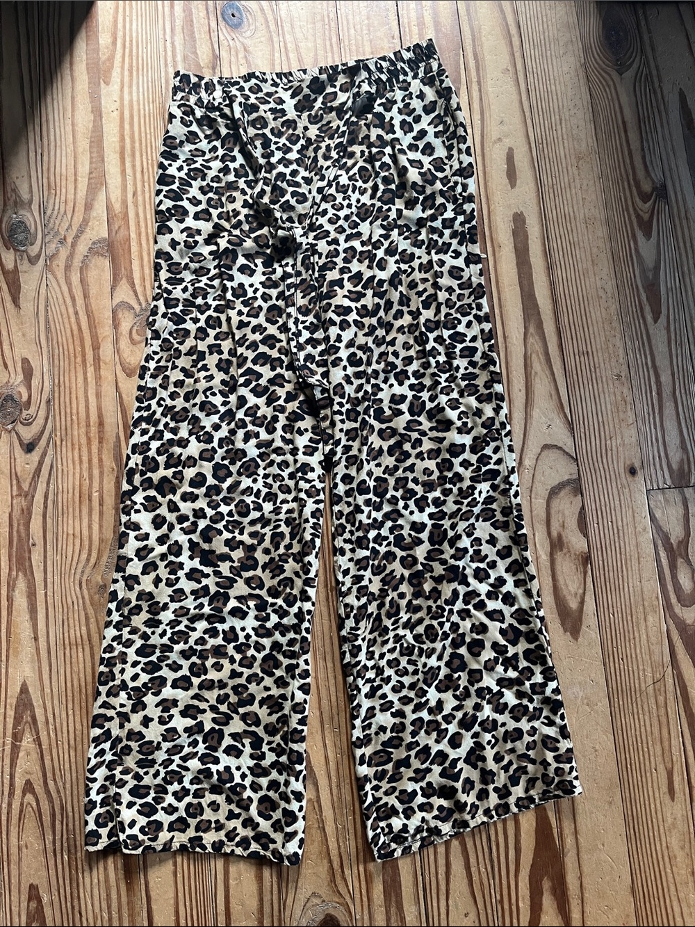 Leopard Print Wide-Leg Pants - Beige/Black